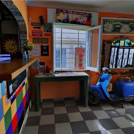 דירה Lagos Central Hostel לאגוּ‏ש