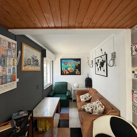 דירה Lagos Central Hostel לאגוּ‏ש