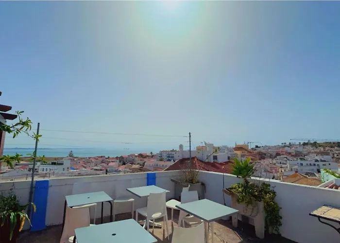 Lagos Central Hostel * Lagos