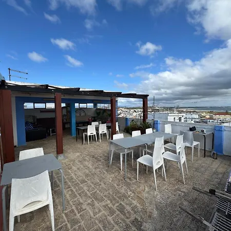 Lägenhet Lagos Central Hostel Lagos