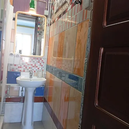 Lagos Central Hostel *